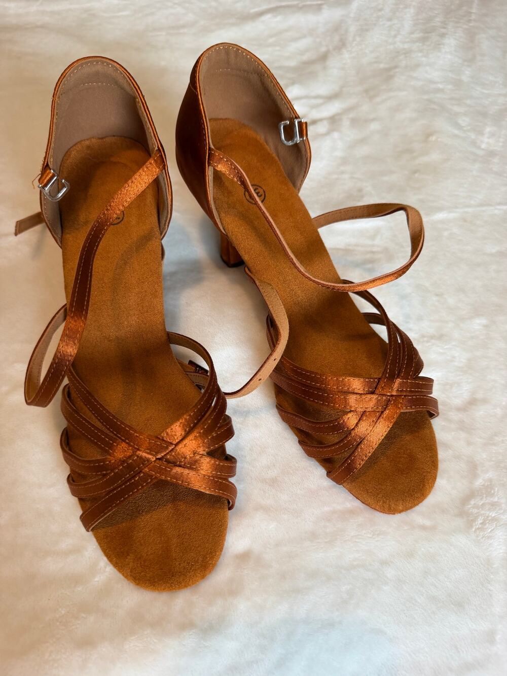 Dance Shoes Burnt Orange Faux Suede Women's 8, 39 Euro Brand New in Box